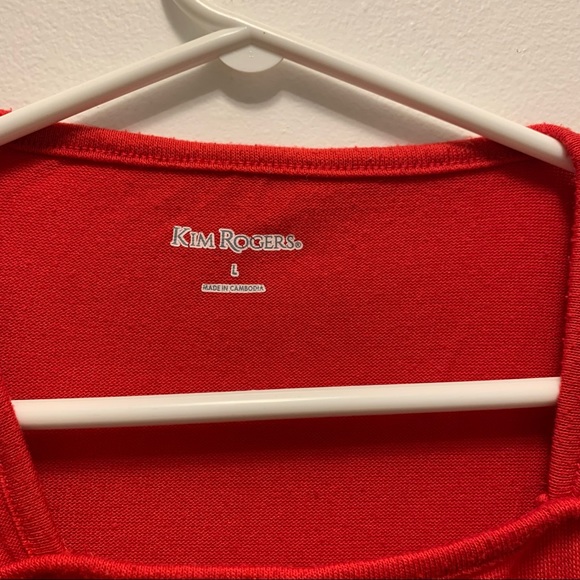 FREE with purchase of $20 or more: Red Long Sleeve Shirt Size Large - Picture 2 of 3